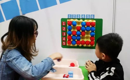 从纸箱到科教玩具 探索亲子嘉年华中的创意科教盛宴